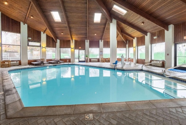 Baymont by Wyndham Anderson Main image